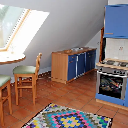 Ferienhaeuser Und _wohnungen Goorw * Putbus