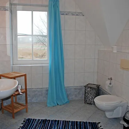 Apartment Ferienhaeuser Und _wohnungen Goorw Putbus
