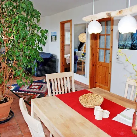 Ferienhaeuser Und _wohnungen Goorw Apartment *