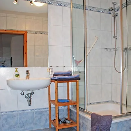 Ferienhaeuser Und _wohnungen Goorw Apartment Putbus