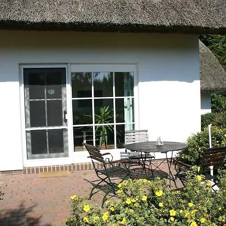 Ferienhaeuser Und _wohnungen Goorw Apartment *