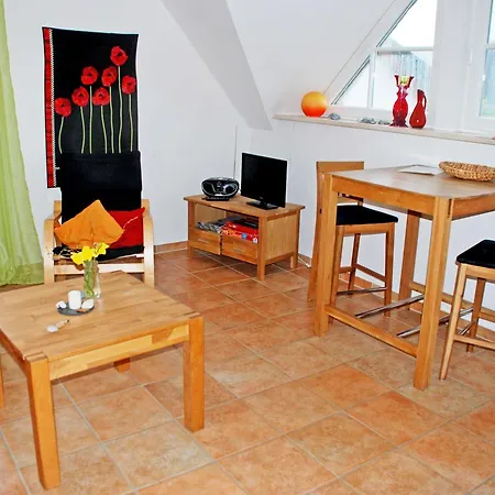 Apartment Ferienhaeuser Und _wohnungen Goorw *