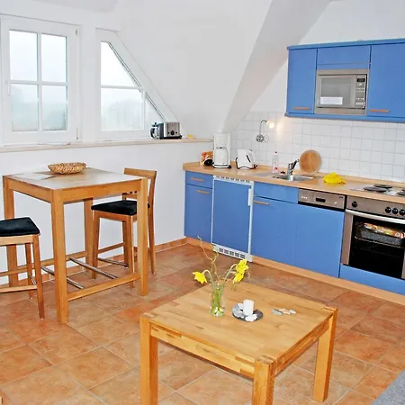 Apartment Ferienhaeuser Und _wohnungen Goorw Putbus